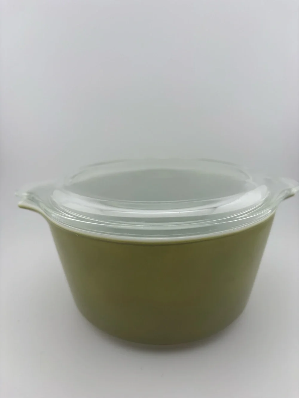 Pyrex Avocado Green Verde Casserole Dish 443 with lid